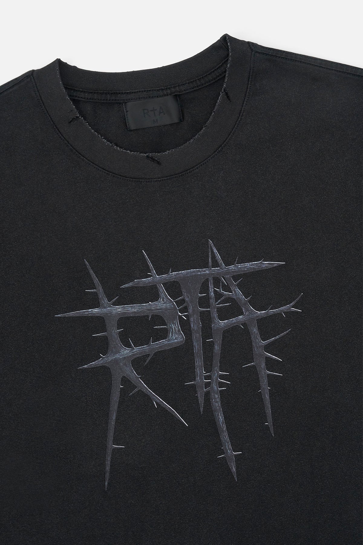 MCHPK911-T1192BKRTH_LIAM_BLACKRTATHORN_3_2048x2048.jpg