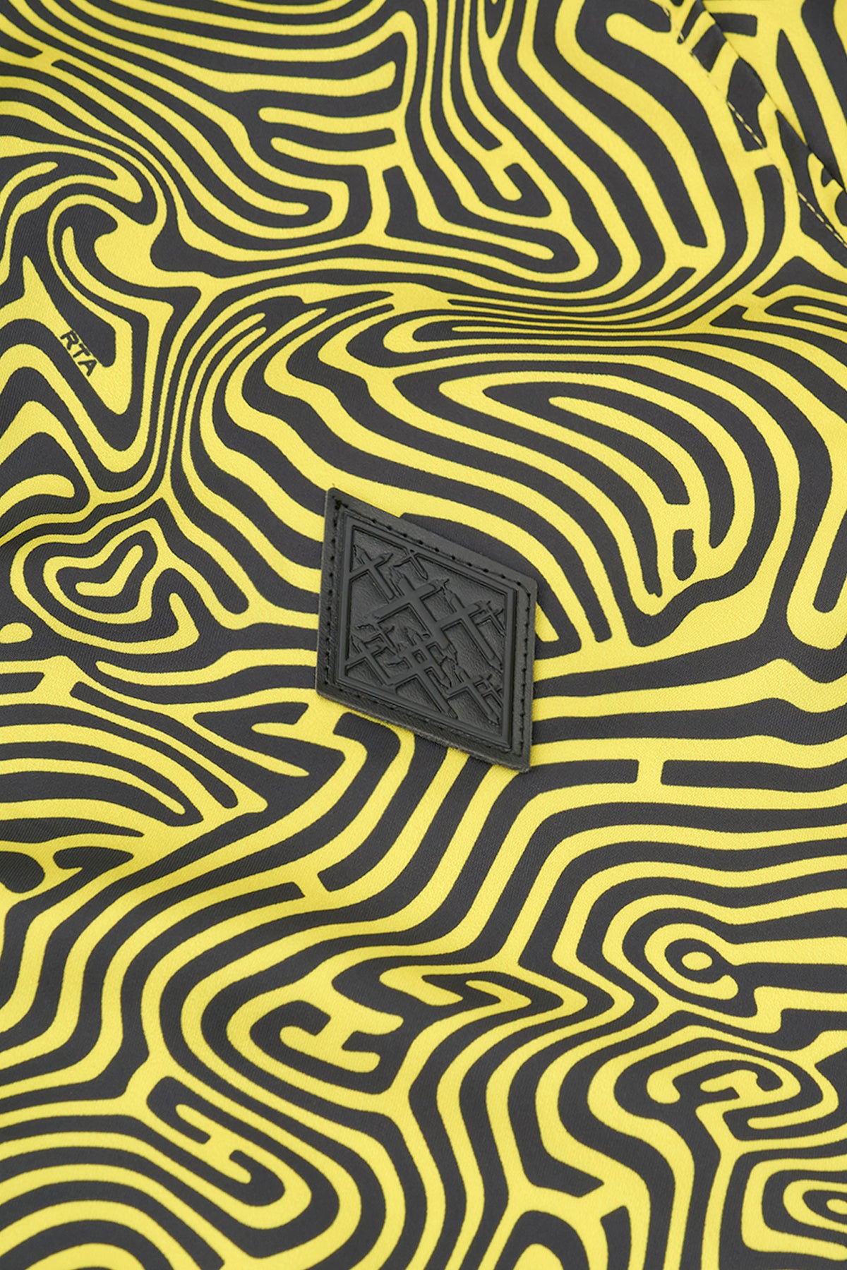 MCHPW879-T2347BKTPG_ZENO_BLACKTOPOGRAPHY_4_2048x2048.jpg