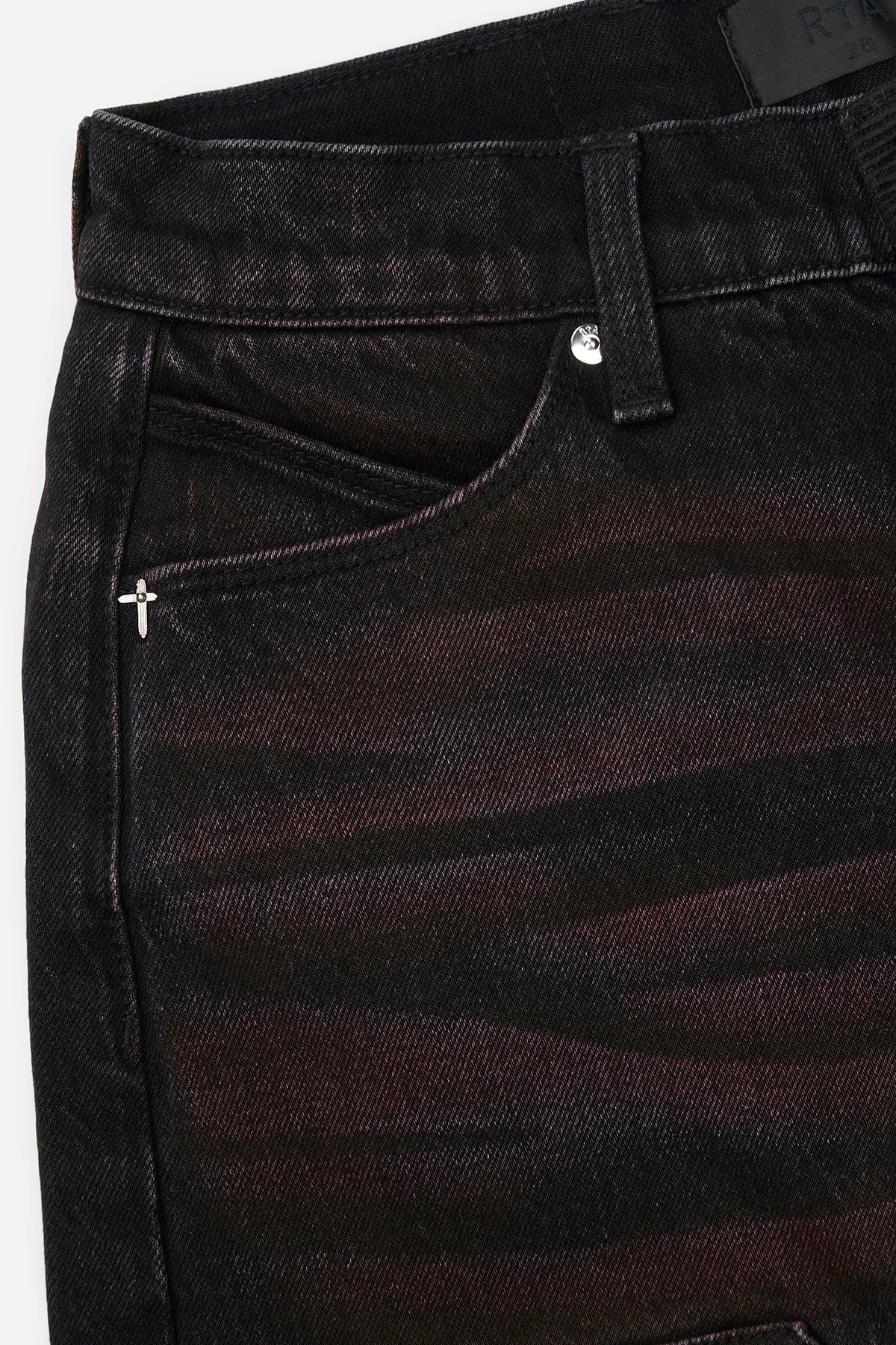 MRLDD893-B2117BKRGL_RYAN_BLACK_RED_GLOW_4_2048x2048.jpg